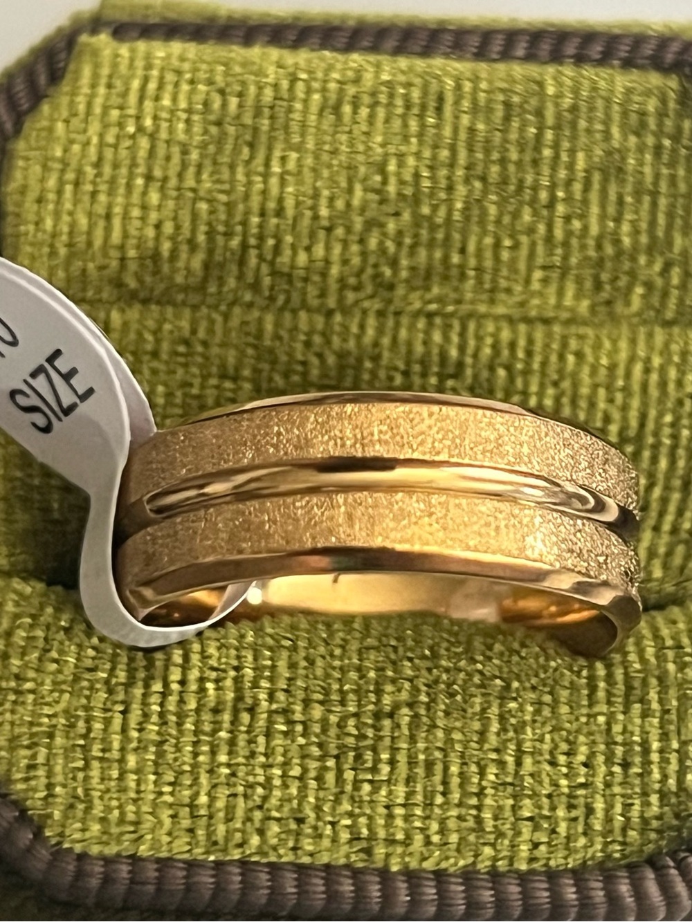 Men's Titanium Steel Gold Textured 8mm Band Size 10